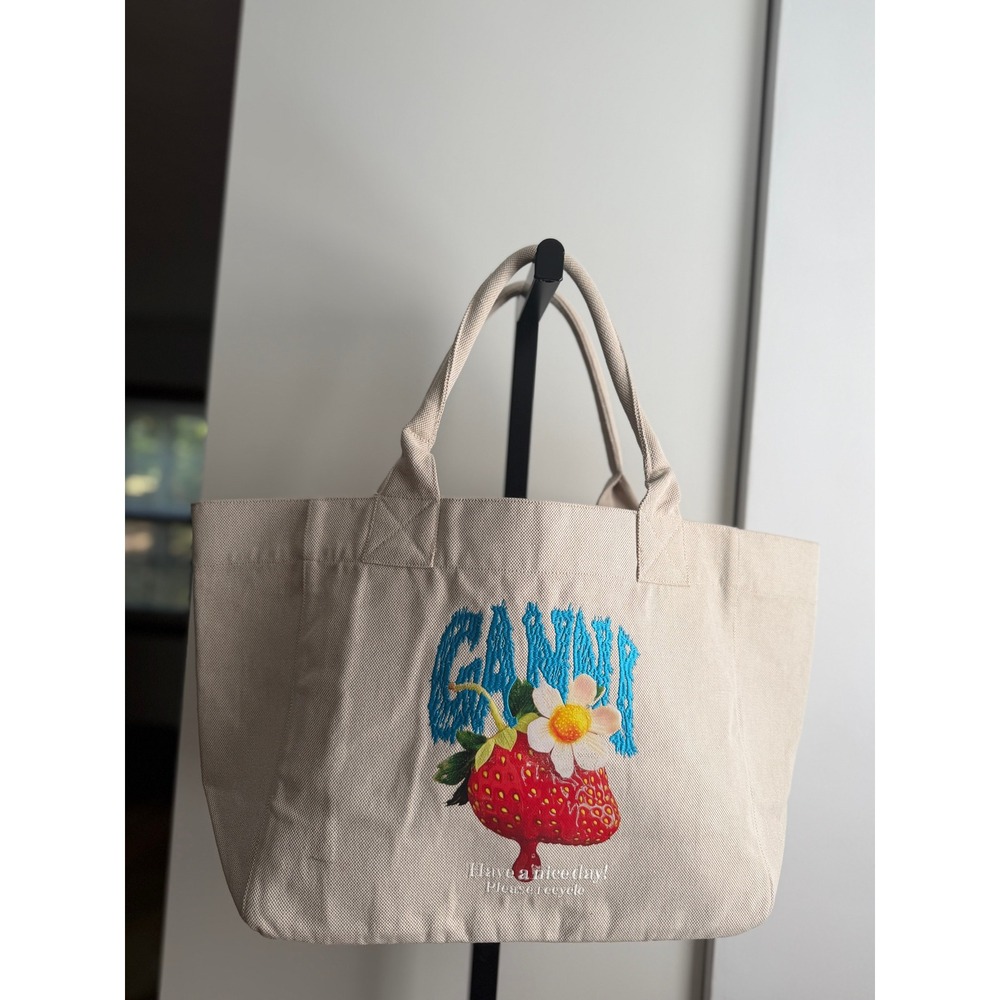 GANNI Medium Trapeze Shopper - One Size - Strawberry/Sunlight